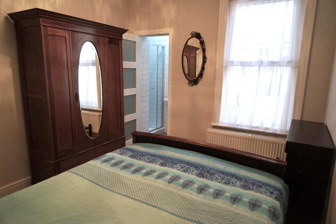 Tottenham Stadium double room London Eksteriør bilde